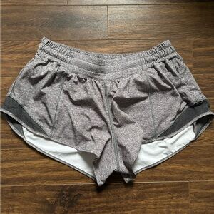 Lululemon hotty totty shorts